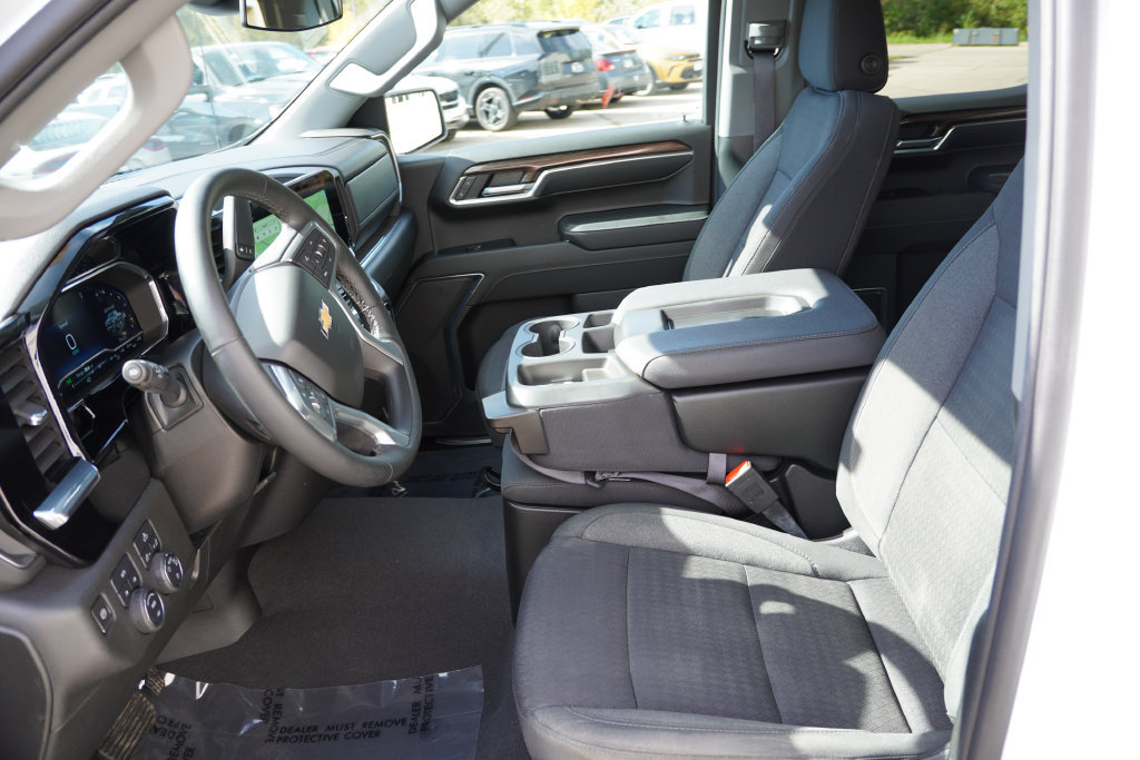 Certified 2023 Chevrolet Silverado 1500 LT AWD/4WD image 15