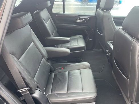 Used 2022 Chevrolet Tahoe LT w/ LT Signature Package image 17