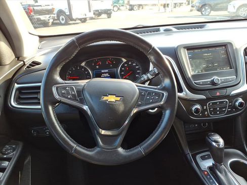 Used 2019 Chevrolet Equinox LT image 15