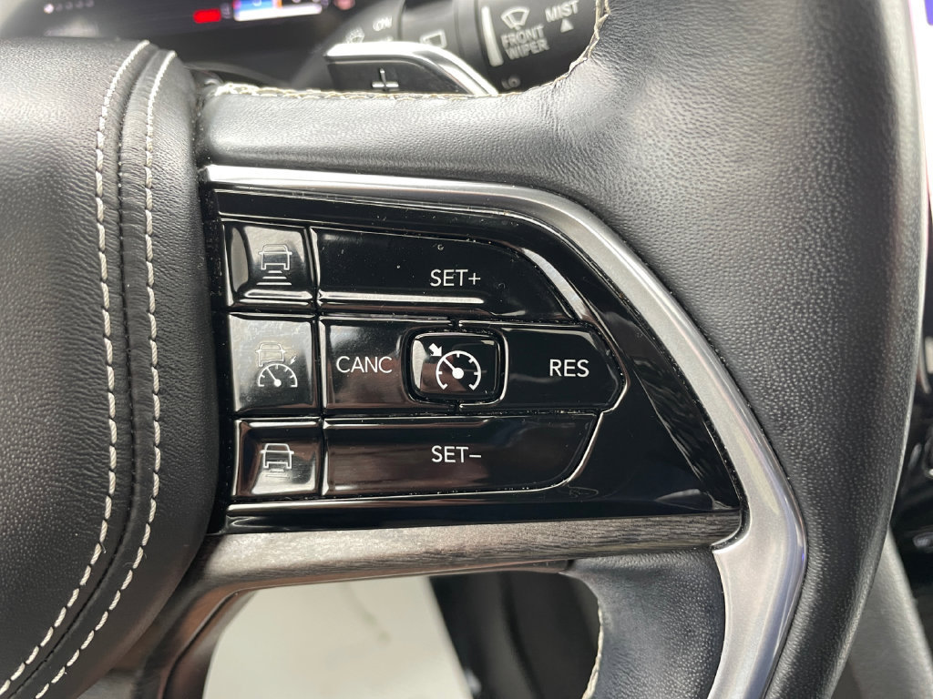 Certified 2022 Jeep Grand Cherokee L Overland AWD/4WD image 24