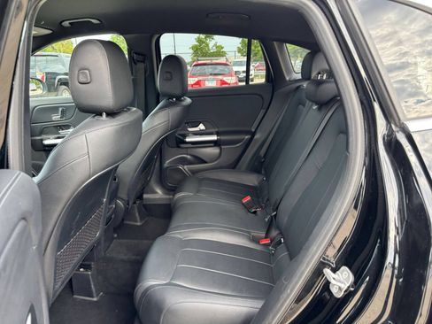 Used 2025 Mercedes-Benz GLA 250 4MATIC image 27