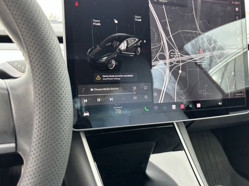 Used 2019 Tesla Model 3 Performance image 30