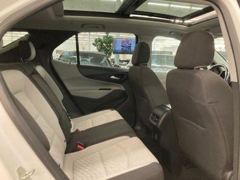 Used 2019 Chevrolet Equinox LT AWD/4WD image 10
