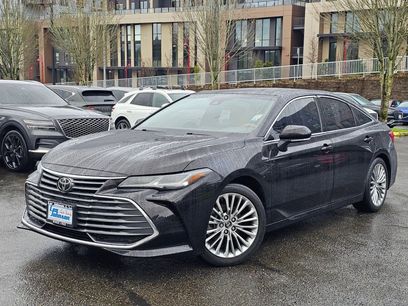 Used 2019 Toyota Avalon Limited w/ Preferred Accessory Package