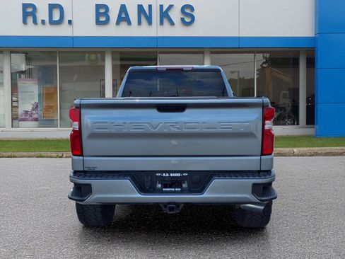 Used 2023 Chevrolet Silverado 1500 RST AWD/4WD image 4