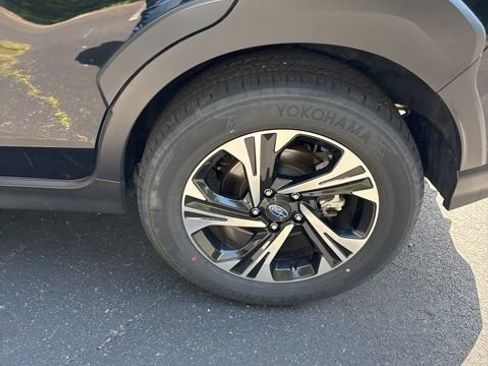 Used 2025 Subaru Crosstrek 2.0i Premium image 30