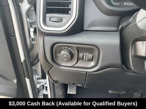 New 2026 RAM 2500 Laramie w/ Night Edition AWD/4WD image 28