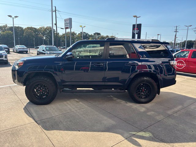 Used 2021 Toyota 4Runner SR5 Premium w/ Moonroof Package RWD image 4