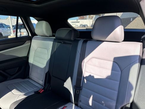 New 2026 Volkswagen Atlas Cross Sport SEL R-Line image 12