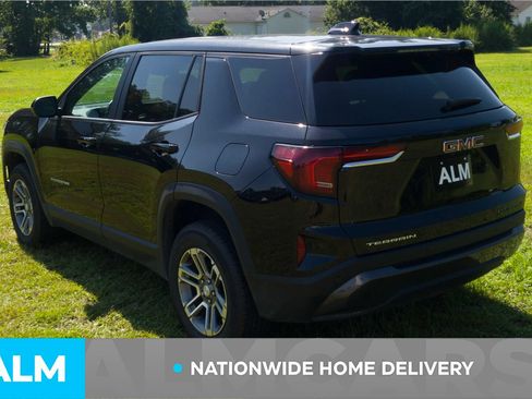 Used 2026 GMC Terrain Elevation FWD image 4