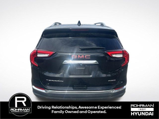 Used 2024 GMC Terrain SLT AWD/4WD image 5