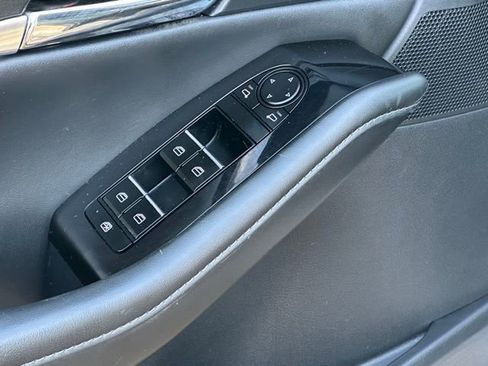 Used 2022 MAZDA CX-30 AWD 2.5 Turbo S image 23