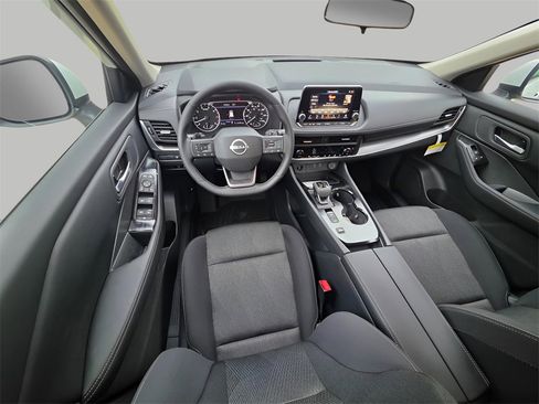 New 2026 Nissan Rogue SV w/ Cold Weather Package image 17