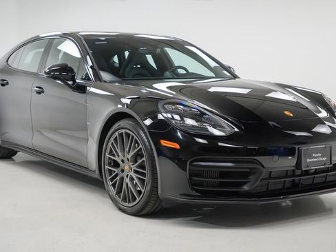Used 2022 Porsche Panamera Platinum Edition image 8