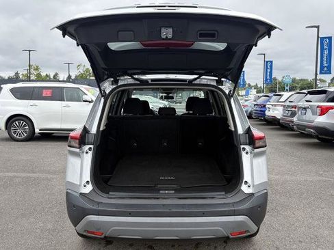 Certified 2023 Nissan Rogue SV image 10