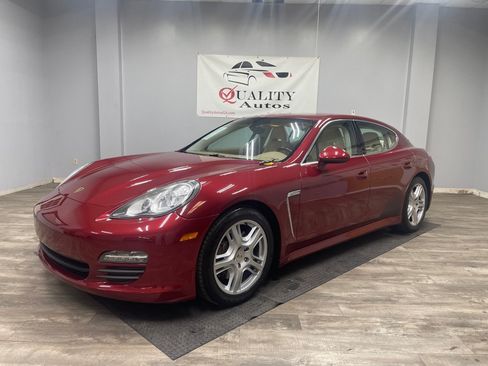 Used 2010 Porsche Panamera S RWD image 1