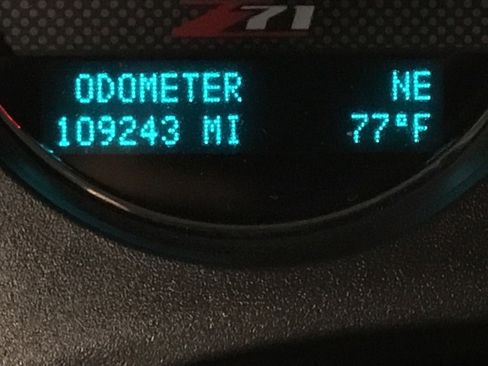 Used 2012 Chevrolet Avalanche LT w/ Suspension Package, Off-Road image 53