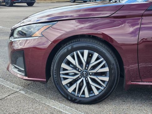 New 2025 Nissan Altima 2.5 SV w/ SV Premium Package image 6