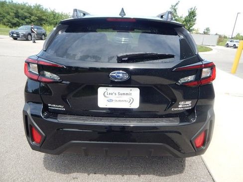 Certified 2025 Subaru Crosstrek 2.0i Premium image 3