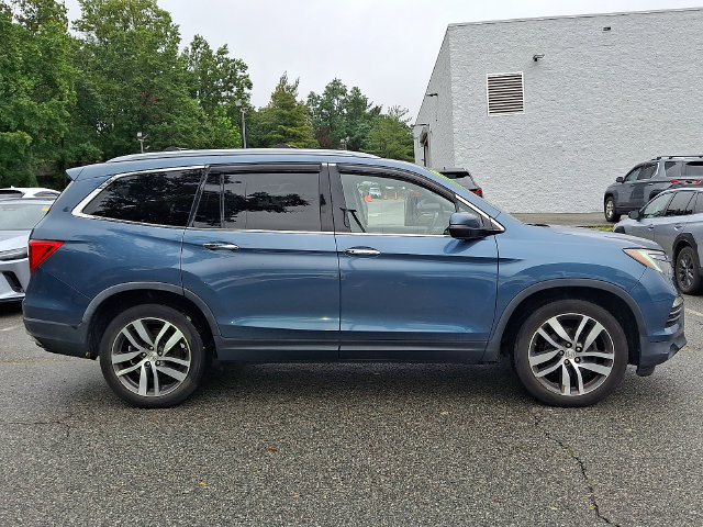 Used 2017 Honda Pilot Elite image 7