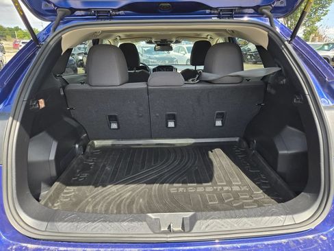 Used 2025 Subaru Crosstrek 2.5i Premium AWD/4WD image 30