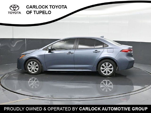 Used 2026 Toyota Corolla LE FWD image 10