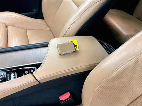 Used 2017 Volvo XC90 T6 Inscription w/ Vision Package image 13