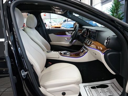 Used 2019 Mercedes-Benz E 300 4MATIC image 48