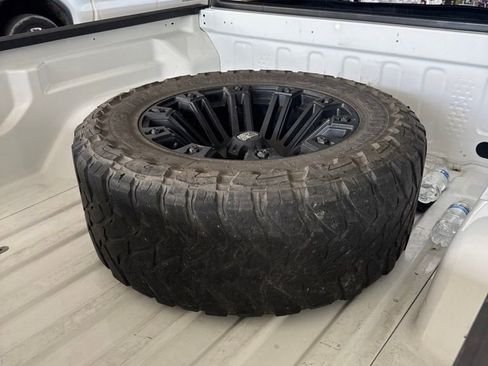 Used 2021 Jeep Gladiator Sport AWD/4WD image 11
