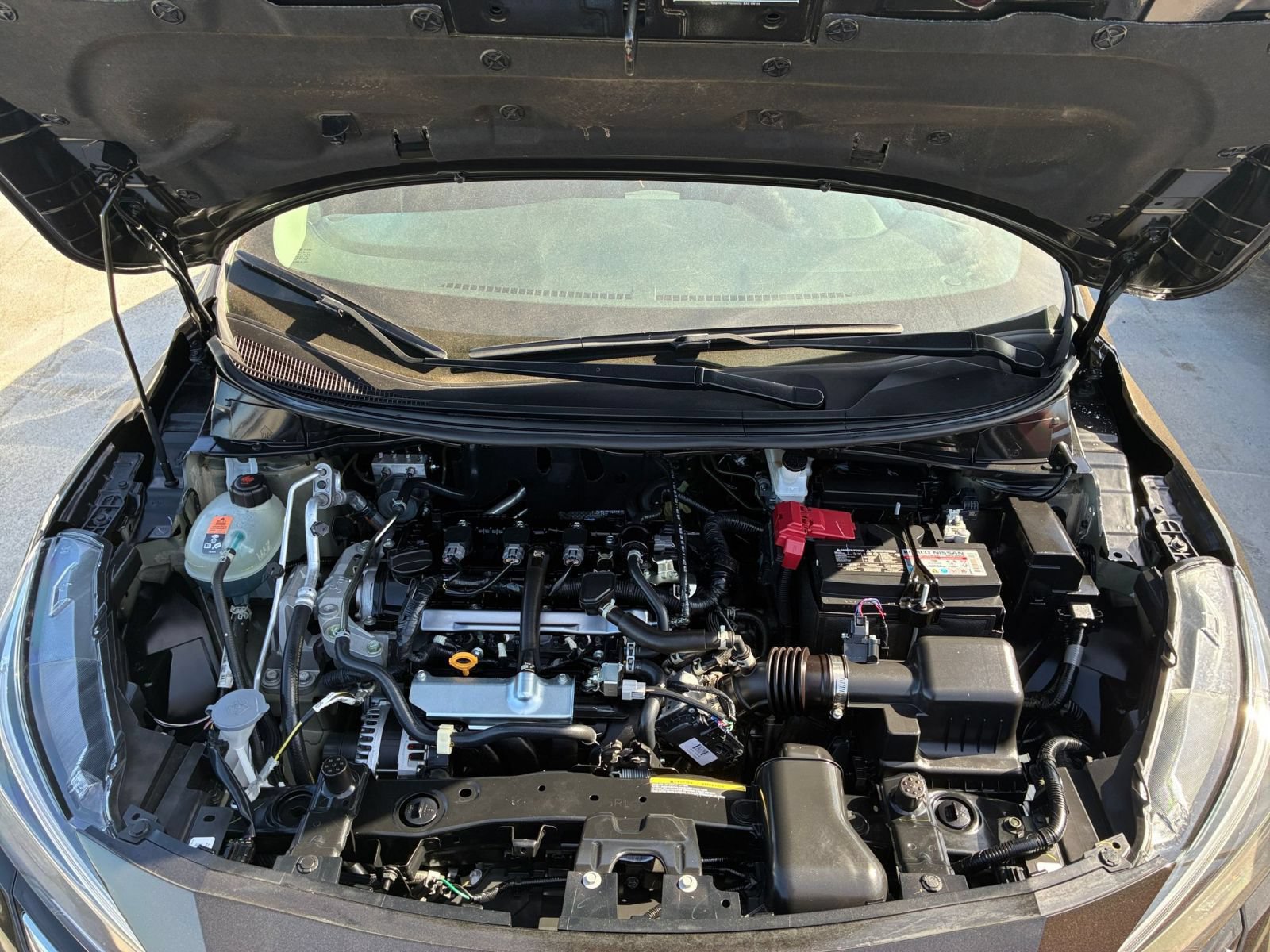 Used 2025 Nissan Versa SV FWD image 29
