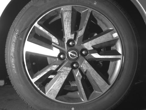 Used 2025 Nissan Versa SV FWD image 16