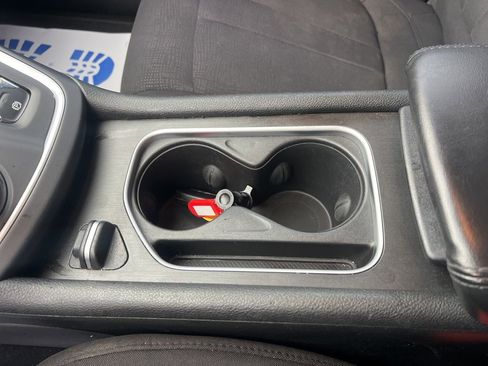 Used 2015 Chrysler 200 Limited w/ Convenience Group image 19