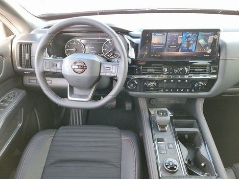 New 2026 Nissan Pathfinder Rock Creek image 9