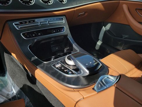 Used 2023 Mercedes-Benz E 450 Cabriolet image 24