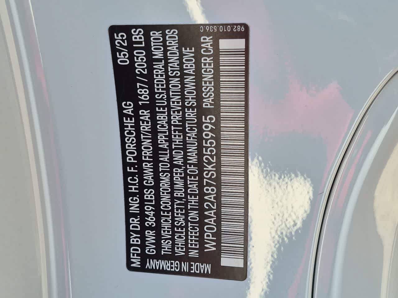 Used 2025 Porsche 718 Cayman RWD image 34