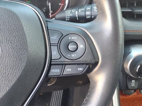 Used 2019 Toyota RAV4 Adventure image 19