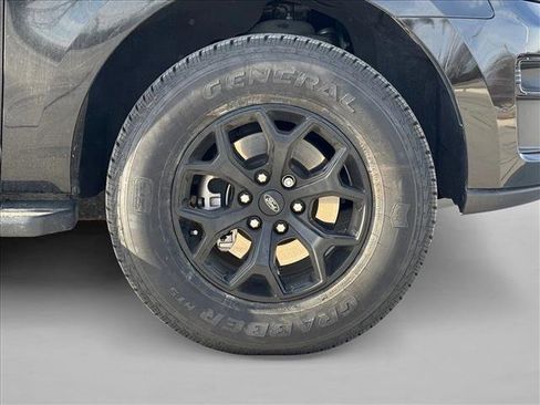 Used 2023 Ford Expedition Timberline image 26