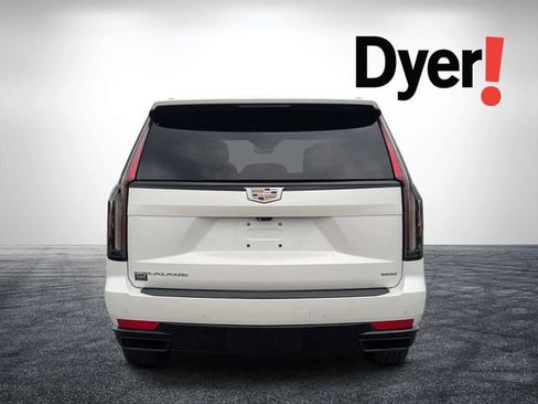 Used 2022 Cadillac Escalade Sport w/ Touring Package image 6