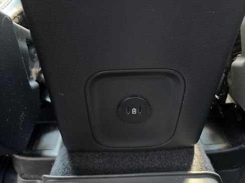 Used 2023 Ford Escape ST-Line w/ Tech Pack #1 FWD image 27