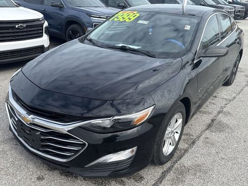 Used 2019 Chevrolet Malibu LS w/ LPO, Convenience Package 1 image 4