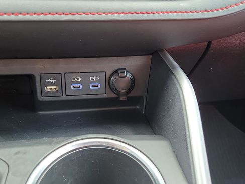 Used 2022 Toyota Highlander XSE FWD image 25