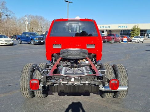 New 2026 Ford F350 XL w/ XL Chrome Package image 23