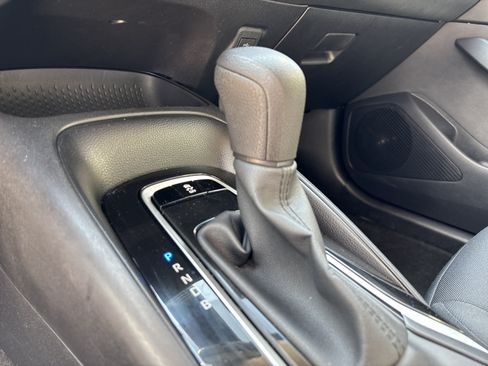 Used 2025 Toyota Corolla LE FWD image 25