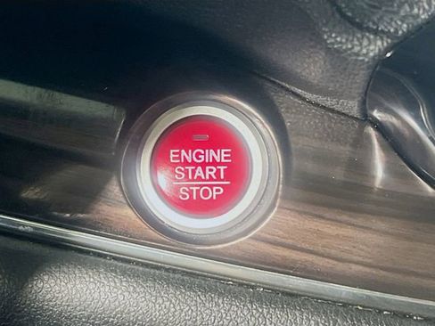 Used 2016 Honda CR-V EX-L image 19