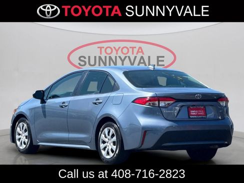 Used 2020 Toyota Corolla LE FWD image 7