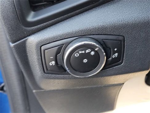 Used 2020 Ford EcoSport S image 26