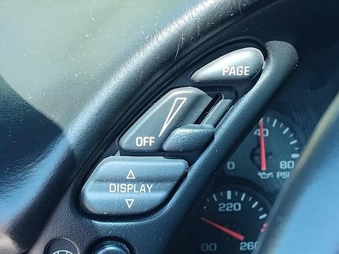Used 2004 Chevrolet Corvette Convertible w/ Preferred Equipment Group RWD image 15
