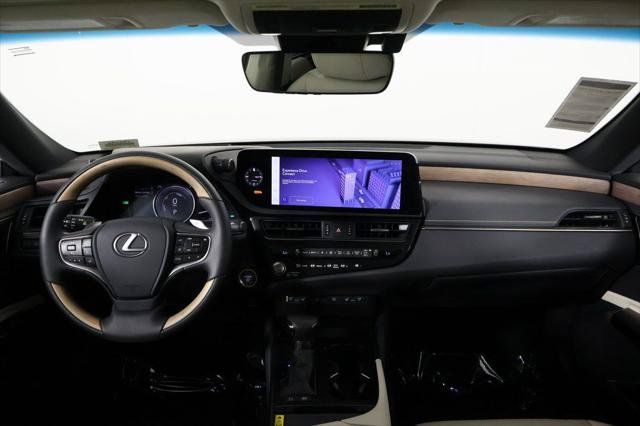 Certified 2024 Lexus ES 300h Ultra Luxury w/ Accessory Package (Z2) FWD image 8