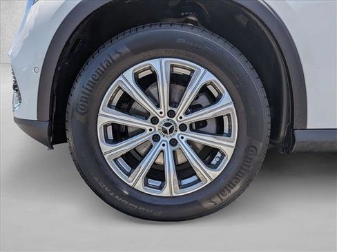 Used 2026 Mercedes-Benz GLC 300 4MATIC image 24