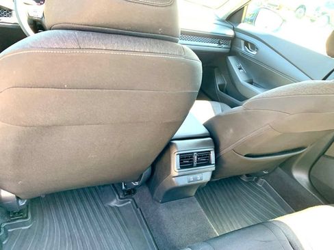 Used 2025 Honda Accord LX image 20
